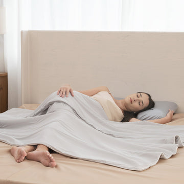Bedding with Pillows