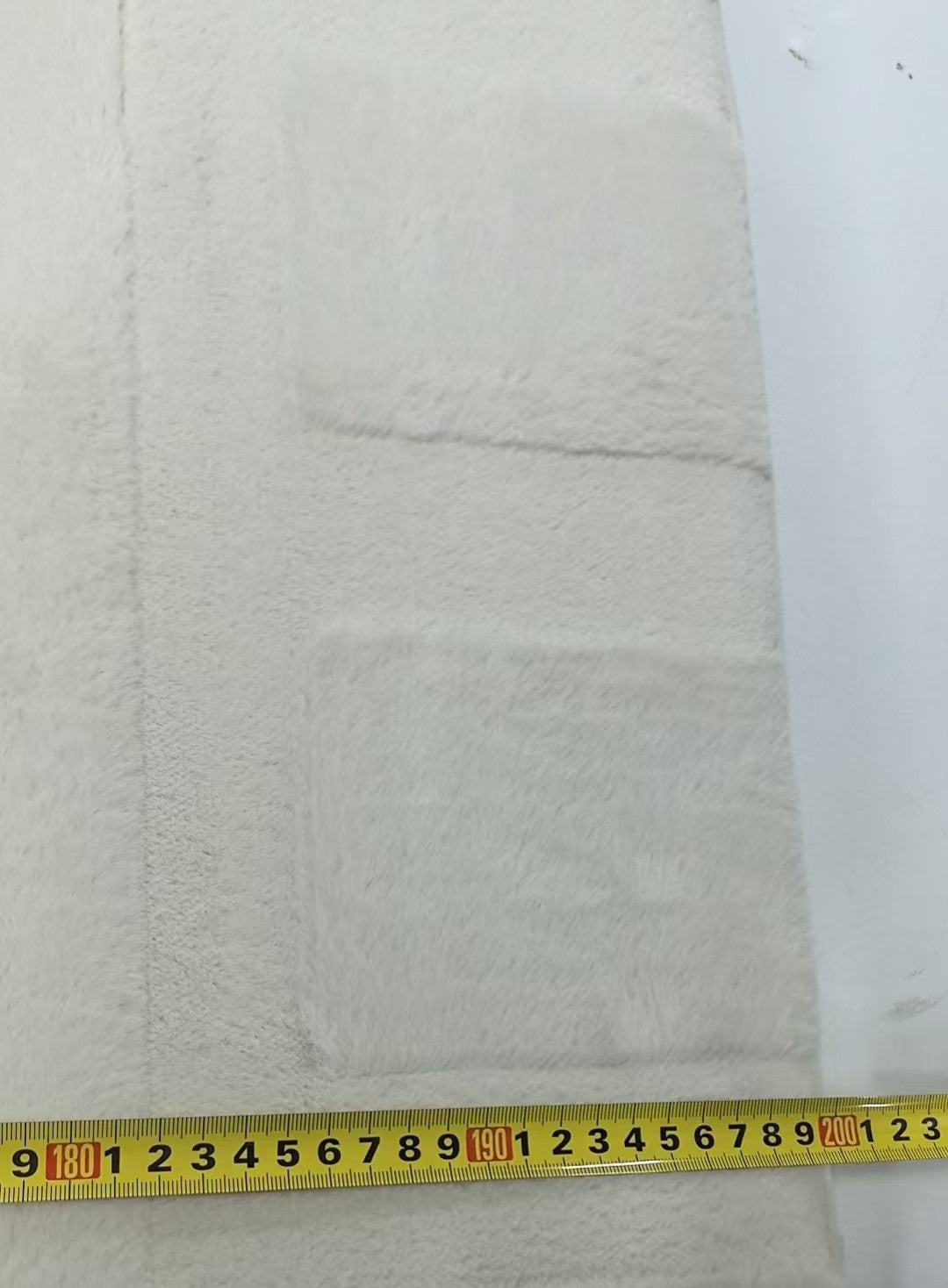 2m width of Luxking 3D Faux Fur Cloud Mat