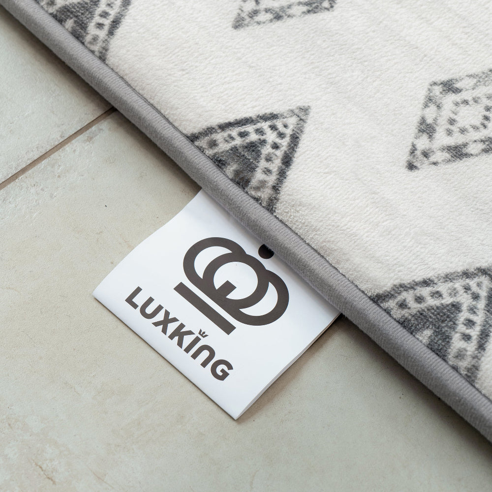 Luxking label on a rug with geometric pattern