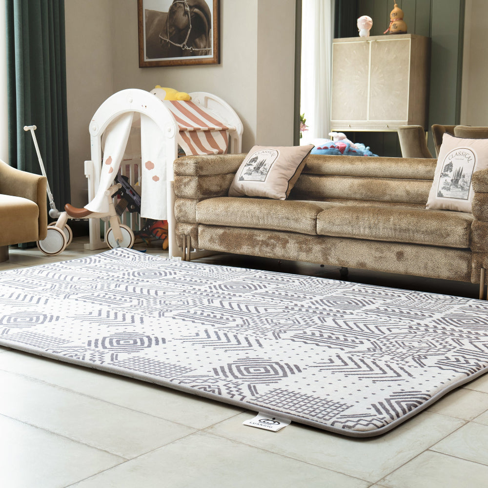 LuxKing Cloud Mat UK BW Pattern Further Front  Picture